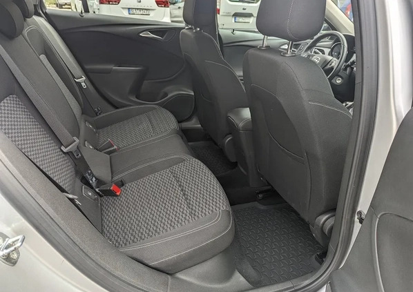 Opel Astra cena 36999 przebieg: 168000, rok produkcji 2016 z Mrocza małe 497
